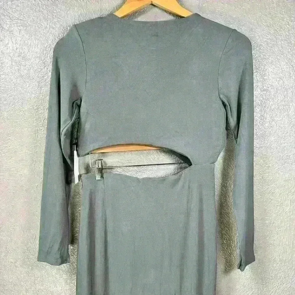 ASTR THE LABEL Long Sleeve Maxi Cut Out Tight Sexy Dress Women Small New - Picture 14 of 15